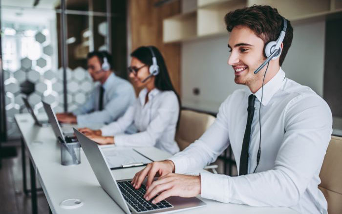 Tai nghe tổng đài giá rẻ, chống ồn tốt dành cho trung tâm chăm sóc khách hàng