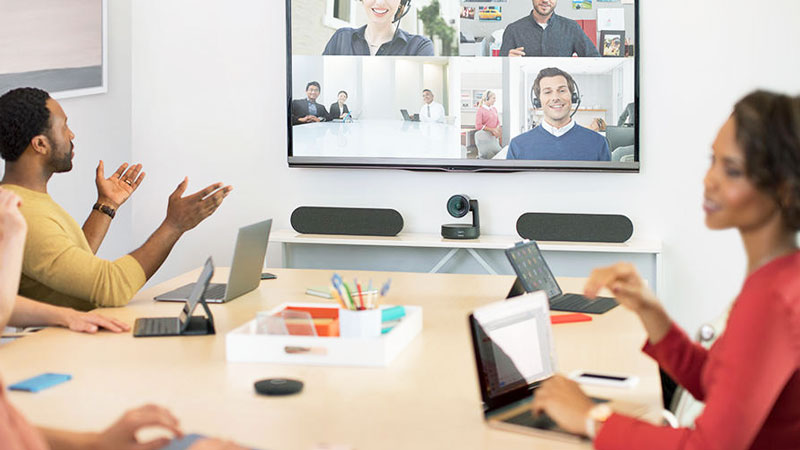 Giải pháp cho phòng họp vừa - Logitech Rally