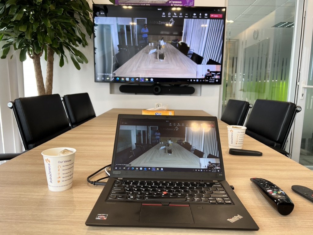 Hệ thống hội nghị trực tuyến cho Công ty TNHH AstraZeneca Việt Nam