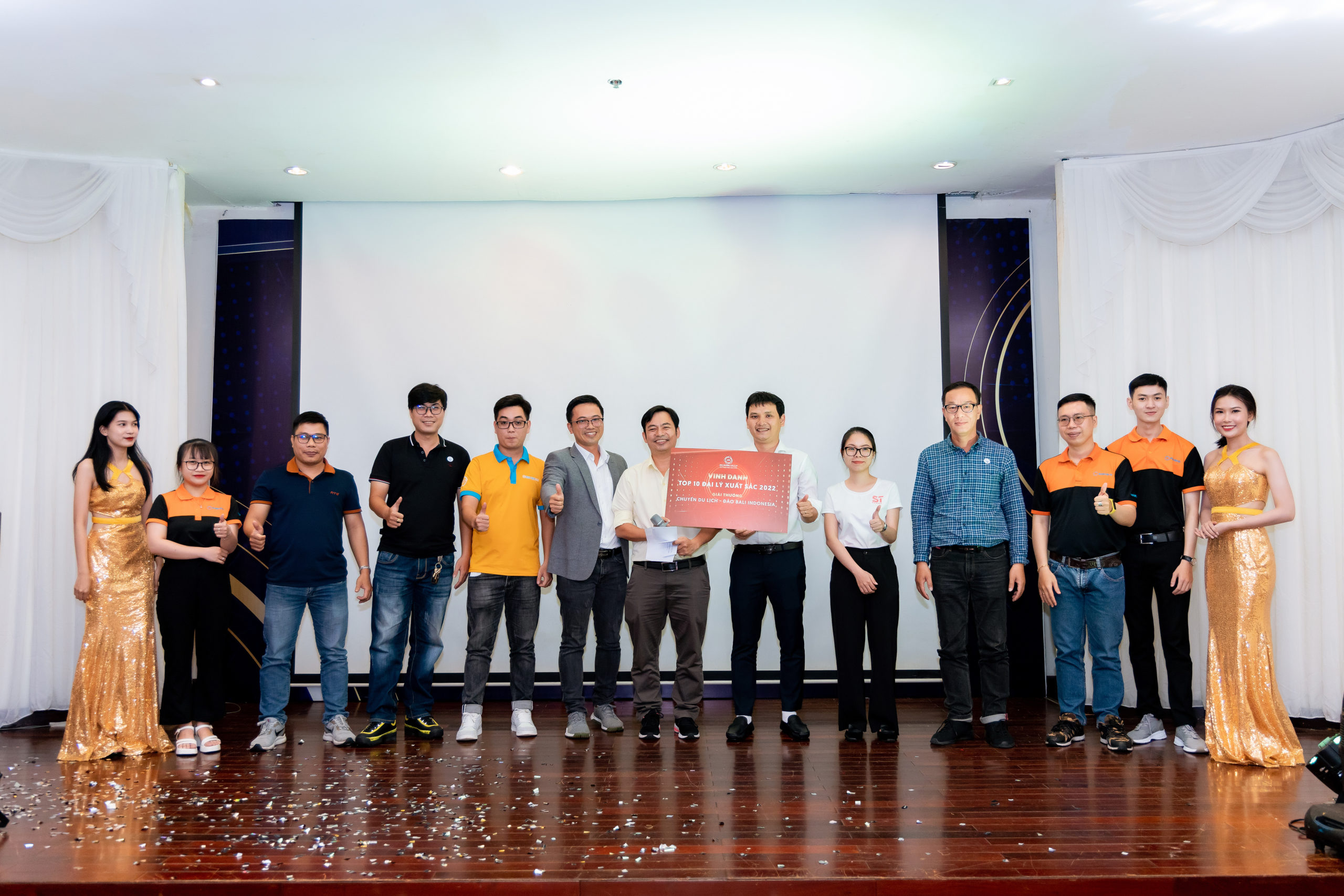 HỘI NGHỊ KHÁCH HÀNG DU HƯNG 2022